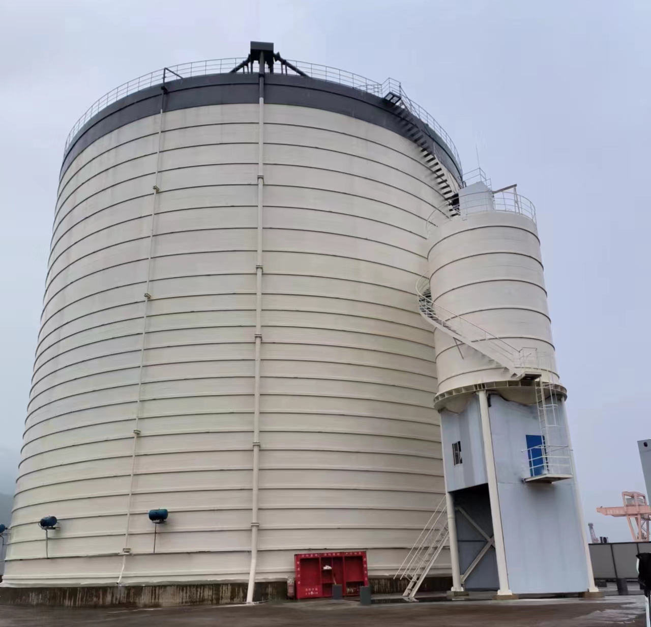 峨山10万吨水泥钢板库